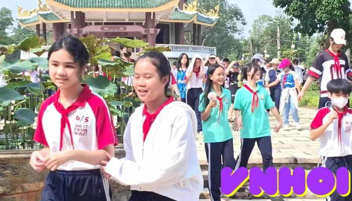 Khu Di Tich Cu Nguyen Dinh Chieu Video - Bến Tre