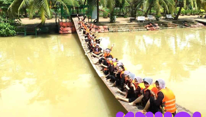 Khu Du Lich   Van Hoa The Thao Lan Vuong Cua Chu So Huu - Bến Tre