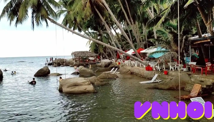Khu Du Lich Bai Xep Cay Dua Nam Video - Kiên Giang