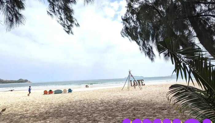 Khu du lịch Bãi biển Vịnh Hoà - Tx. Sông Cầu