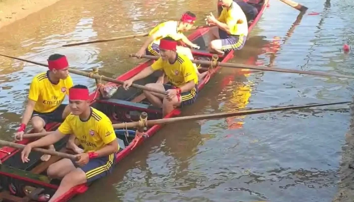 Lang Hanh Thien Video - Nam Định