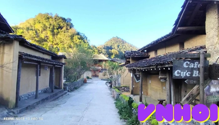 Lang Lo Lo Chai Tat Ca - Hà Giang