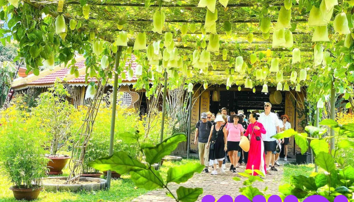 Lang Nghe Truong Son Cua Chu So Huu - Khánh Hòa