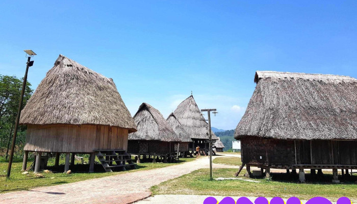 Lang Truyen Thong Cotu Tay Giang Tat Ca - Quảng Nam