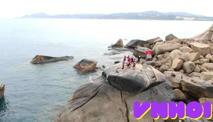 Mui Doi   Cuc Dong Tren Dat Lien Viet Nam Video - Khánh Hòa