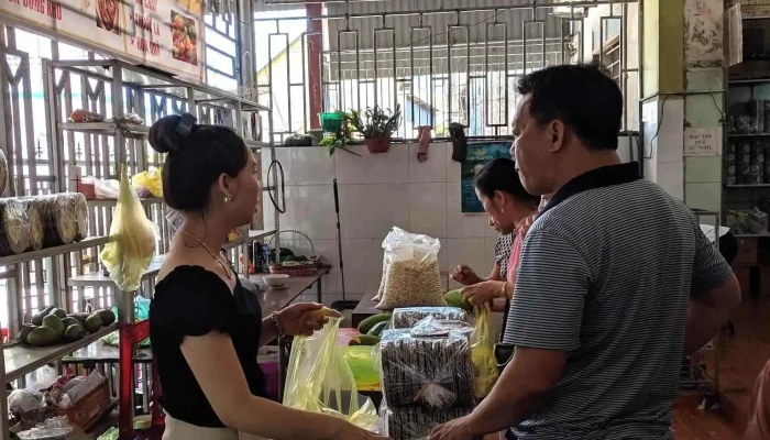 Nha Hang Quy Thuy Bau Khong Khi - Nghệ An
