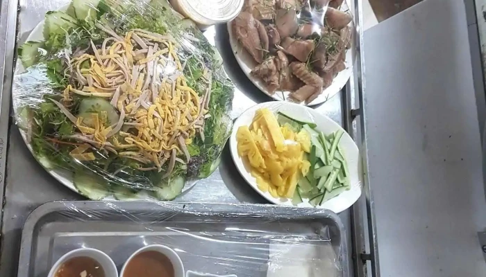 Nha Hang Quy Thuy Cua Chu So Huu - Nghệ An