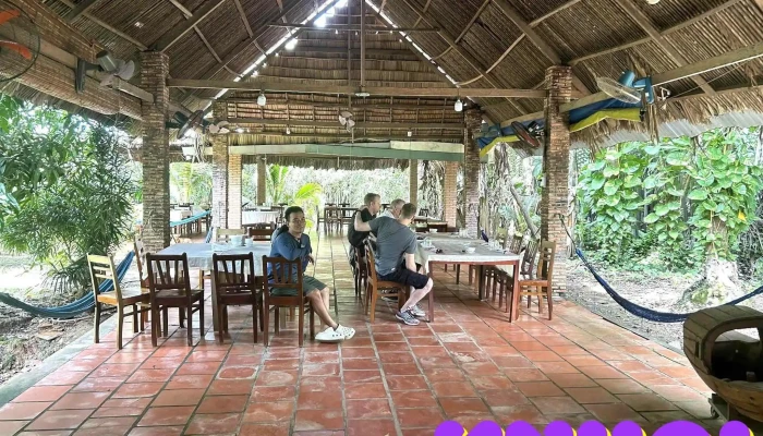 Nha Hang Sinh Thai Vuon Dau An Khanh Bau Khong Khi - Bến Tre