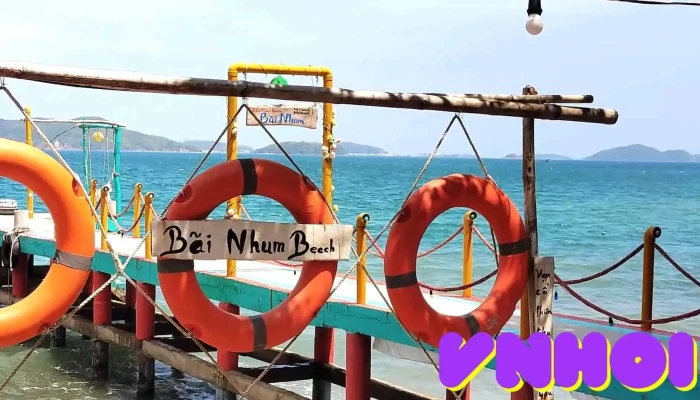 Nha Nghi Quan An Ngoc Lam Bai Nhum Cua Khach Tro - Kiên Giang