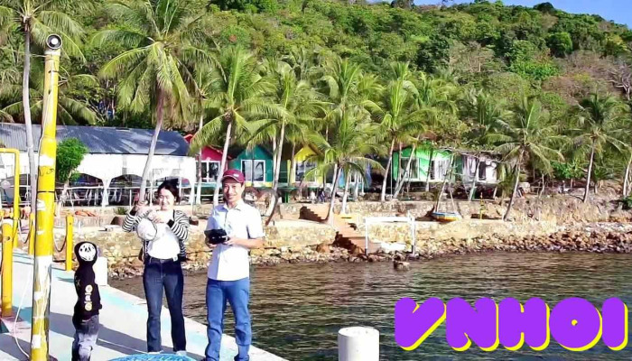 Nha Nghi Quan An Ngoc Lam Bai Nhum Video - Kiên Giang