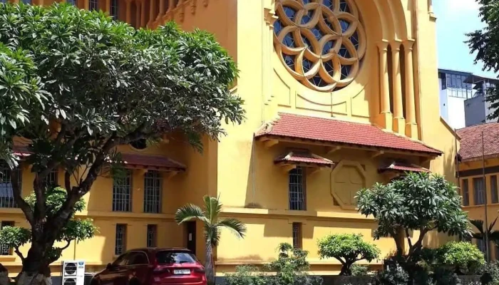 Nha Tho Giao Xu Cua Bac Nha Tho Kito Giao - Hà Nội