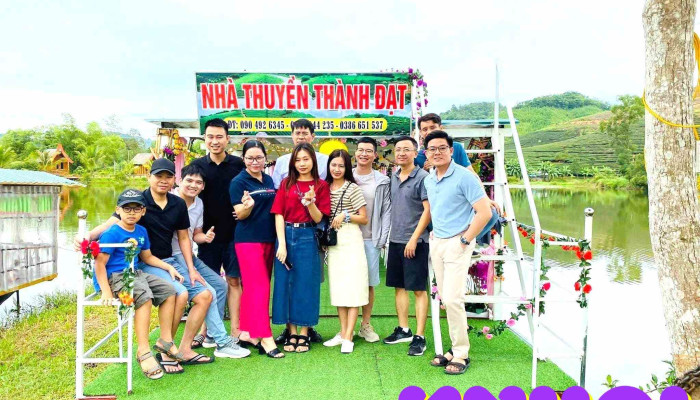 Nha Thuyen Thanh Dat   Dao Che Thanh Chuong Cua Chu So Huu - Nghệ An