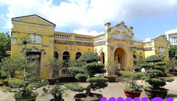 Nhà Truyền thống - Tiền Giang