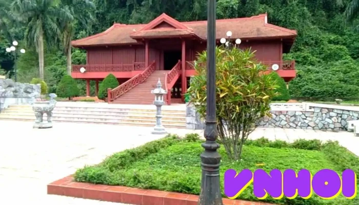 Nha Tuong Niem Ho Chi Minh Nui Lang Don Video - Cao Bằng