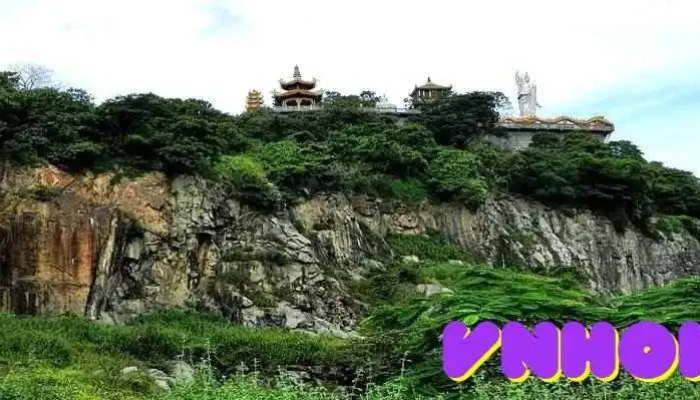 Núi Châu Thới - Bình Dương