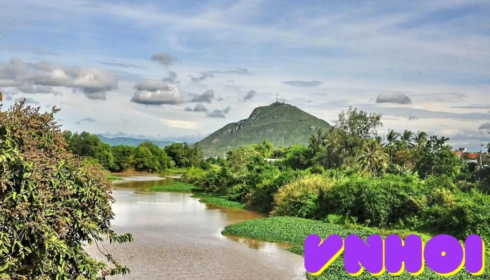 Núi Chóp Chài - Phú Yên