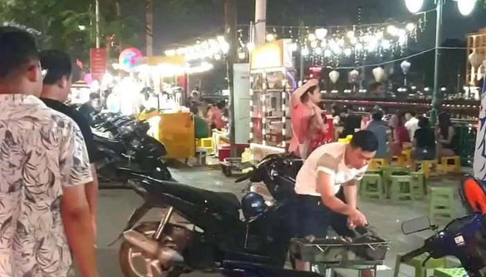 Pho Di Bo Tam Bac Video - Hải Phòng