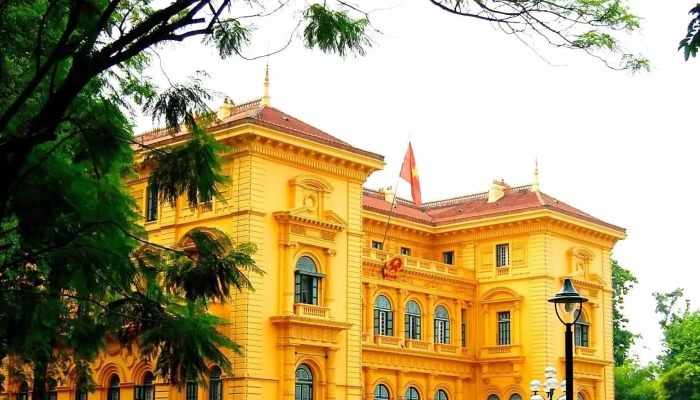 Phu Chu Tich Cua Chu So Huu - Hà Nội