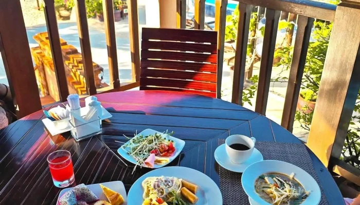 Poshanu Resort -  Thuc Pham Va Do Uong - Bình Thuận