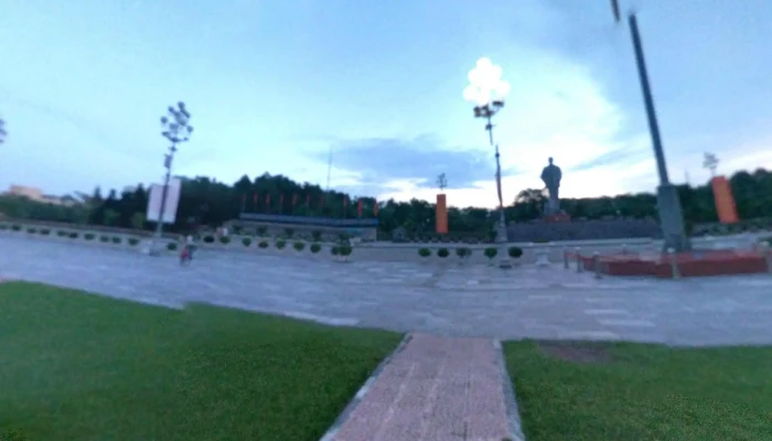 Quang Truong Ho Chi Minh Che Do Xem Pho Va 360deg - Nghệ An