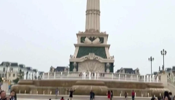 Quang Truong Trung Tam Vinhomes Ocean Park 2 Video - Hưng Yên