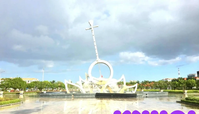 Quảng trường Hùng Vương - D. Nguyễn Tất Thành