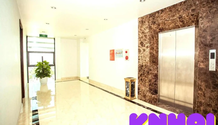 Royal Anan Hotel -  Cua Khach Tro - Ninh Bình