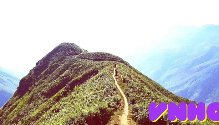 Song Lung Khung Long   Diem San May Nui - Sơn La