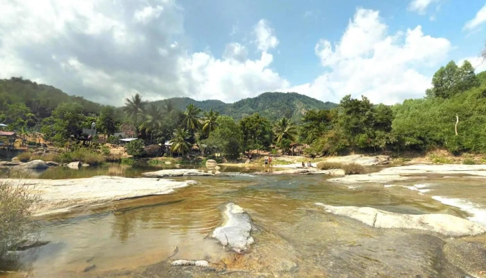 Suoi Da Giang Che Do Xem Pho Va 360deg - Khánh Hòa