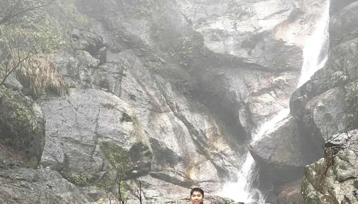 Tay Con Linh Moi Nhat - Hà Giang