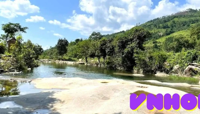 Thac Khe Van Cua Chu So Huu - Quảng Ninh