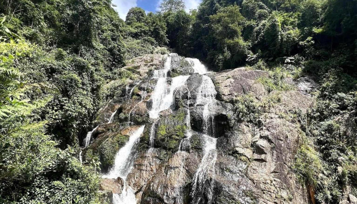 Thac Nuoc Xim Vang Thac - Sơn La