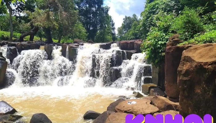 Thác Đứng - Bình Phước