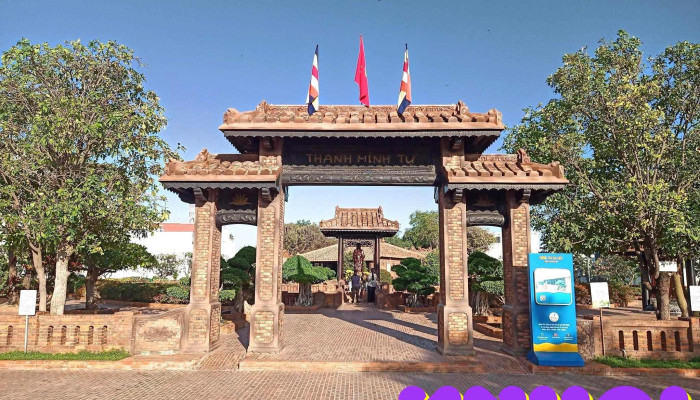 Thanh Minh Tu Tat Ca - Bình Thuận