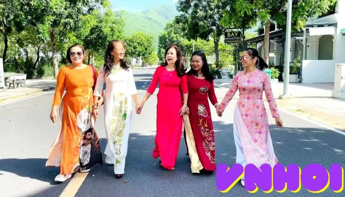 The Track Homestay Bai Dai   The Track Gonghang Homseutei Cua Chu So Huu - Khánh Hòa