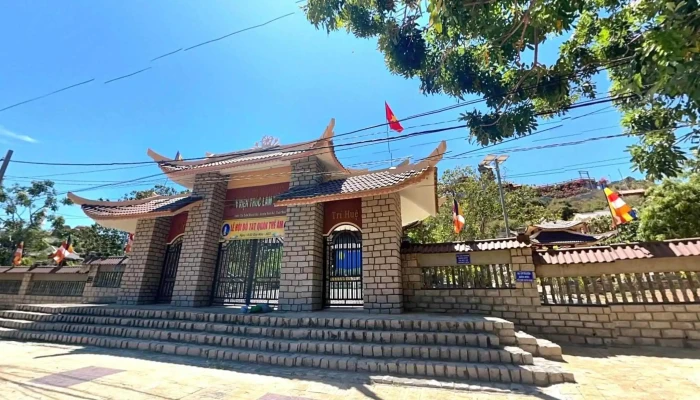 Thien Vien Truc Lam Vien Ngo Che Do Xem Pho Va 360deg - Ninh Thuận