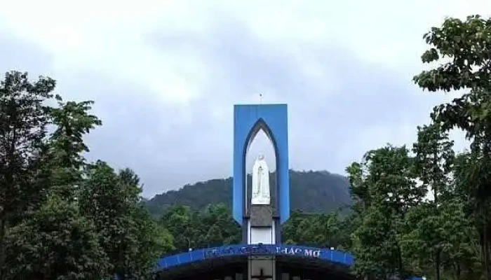 Trung tâm hành hương Đức Mẹ Thác Mơ - Bình Phước