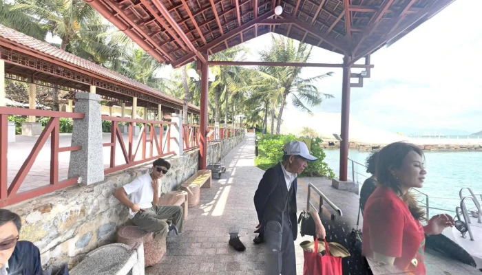 Vinpearl Land Terminal -  Che Do Xem Pho Va 360deg - Khánh Hòa