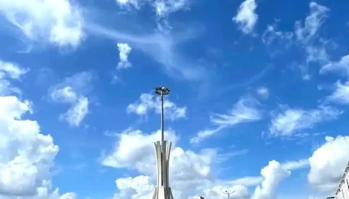 Vòng xoay Quảng trường - Tiền Giang