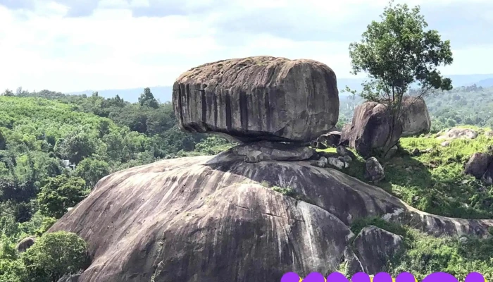 Đá Ba Chồng - Tt. Định Quán