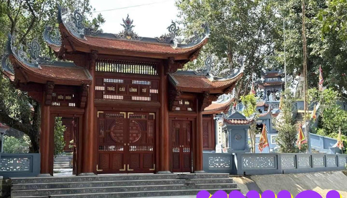 Đền chính Thác Cái - Tuyên Quang